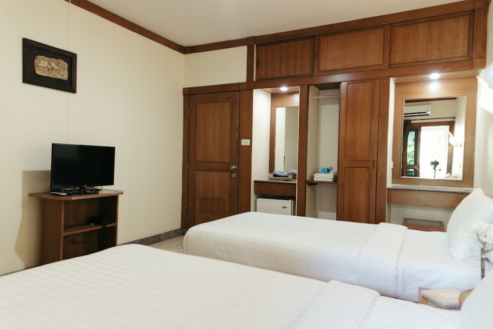 STANDARD, TWIN BEDS