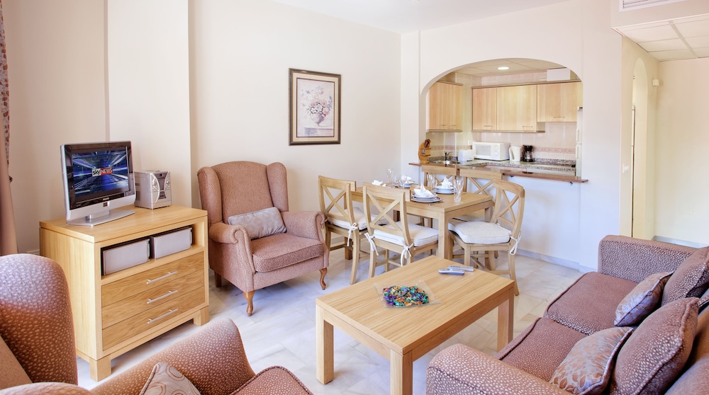 Sunset Beach Club Aparthotel 37/50
