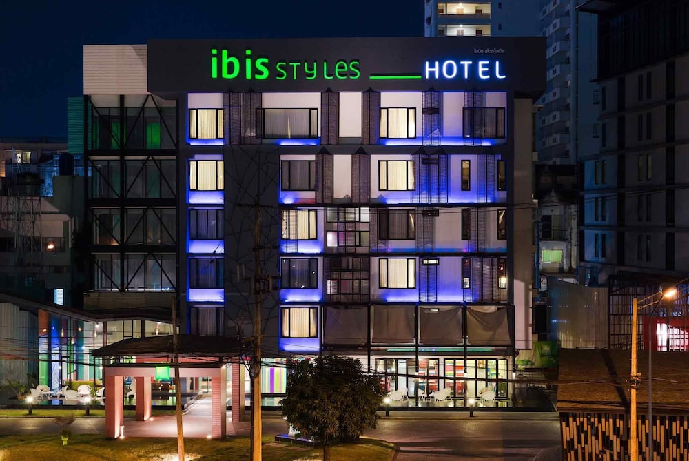 Ibis Styles Chiang Mai 1/44