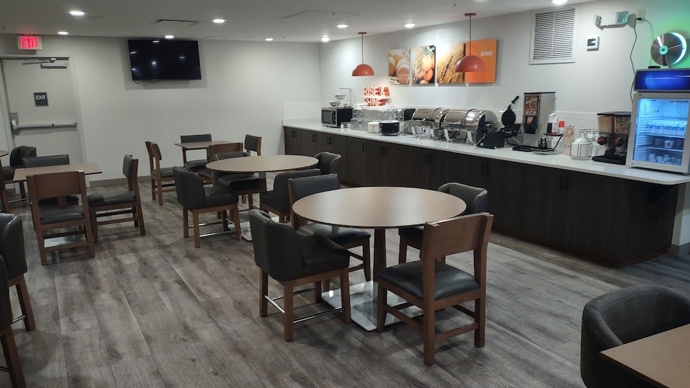TRYP by Wyndham Tallahassee North I-10 Capital Circle 46/63