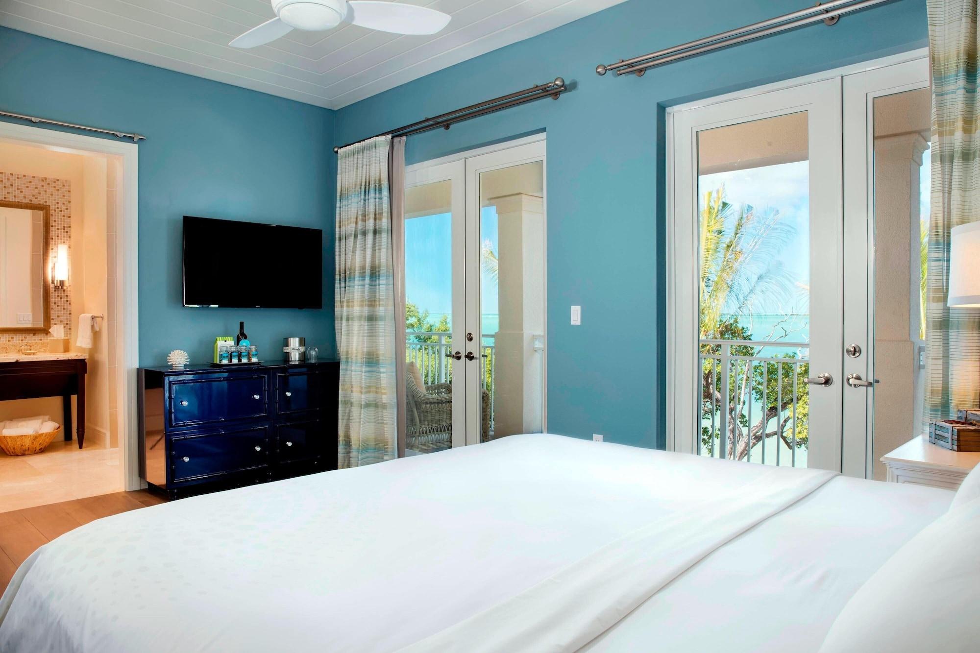 3 Bedrooms, Beach House, Bay View, Accessible