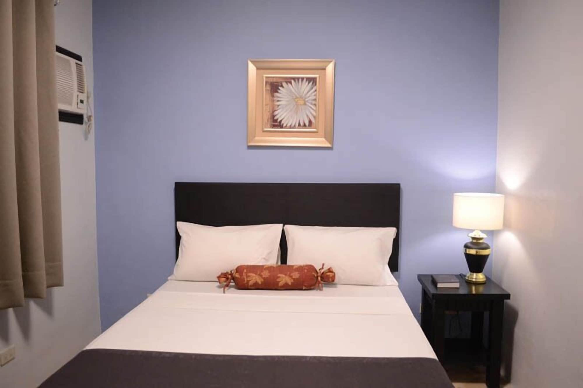1 BEDROOM, RESORT
