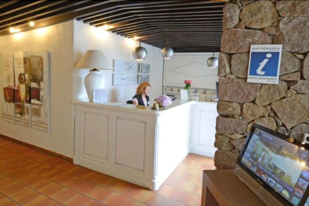 Calvi Hotel 16/65