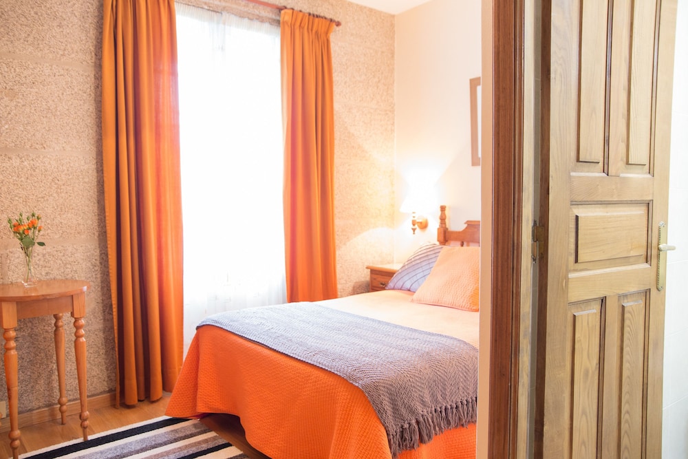 Linares Rooms Santiago 26/66