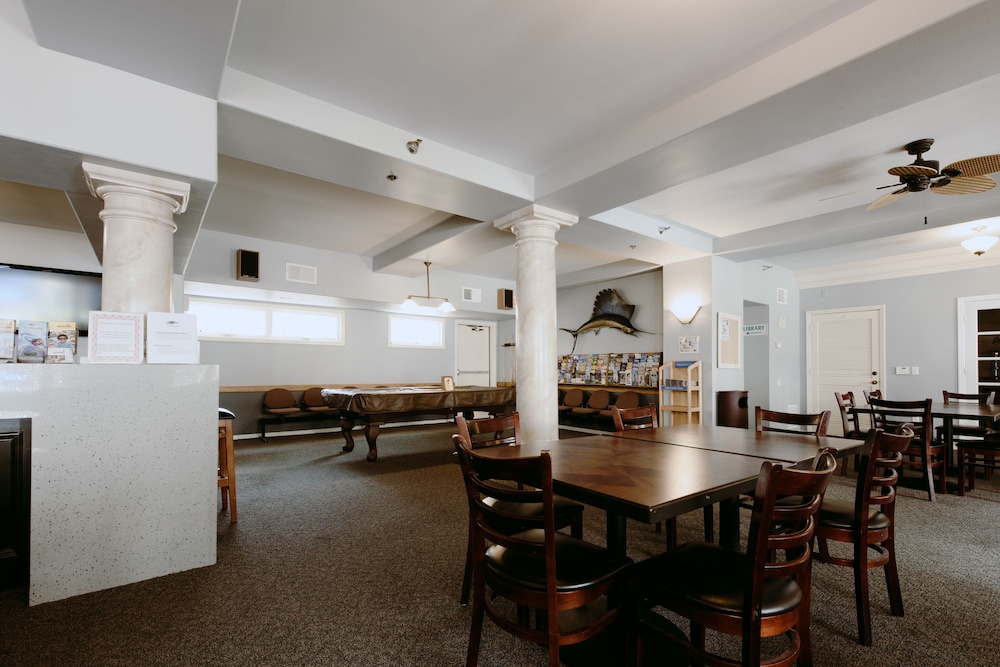 Tamarack Beach Resort Hotel 50/65