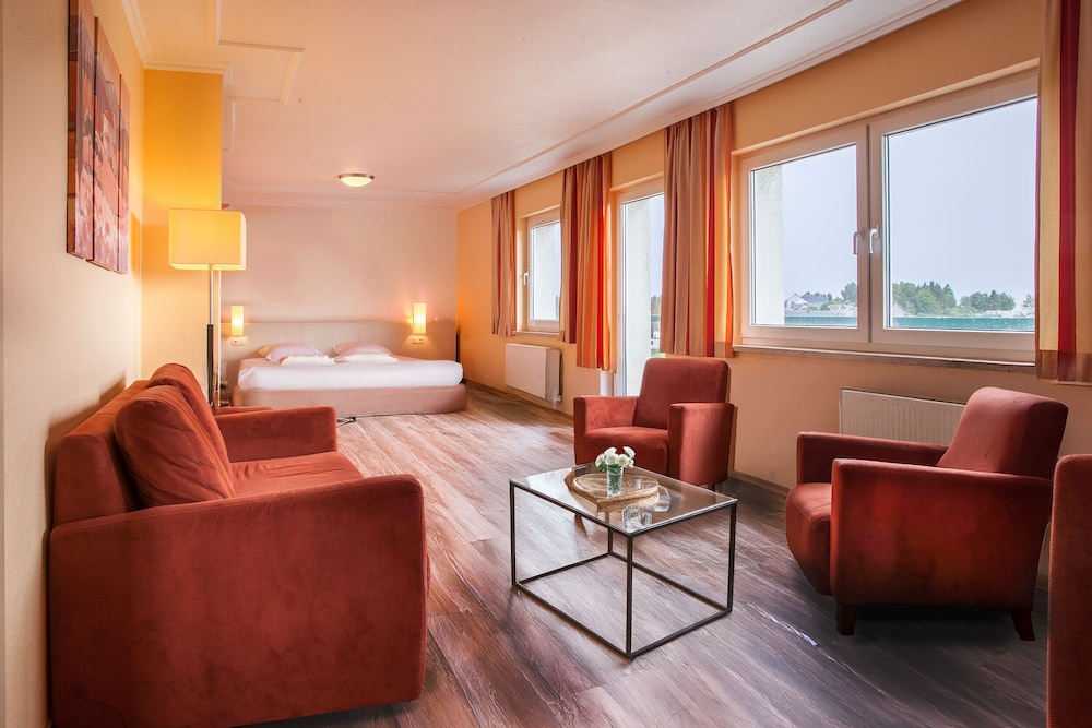 Rennsteighotel Kammweg 45/65