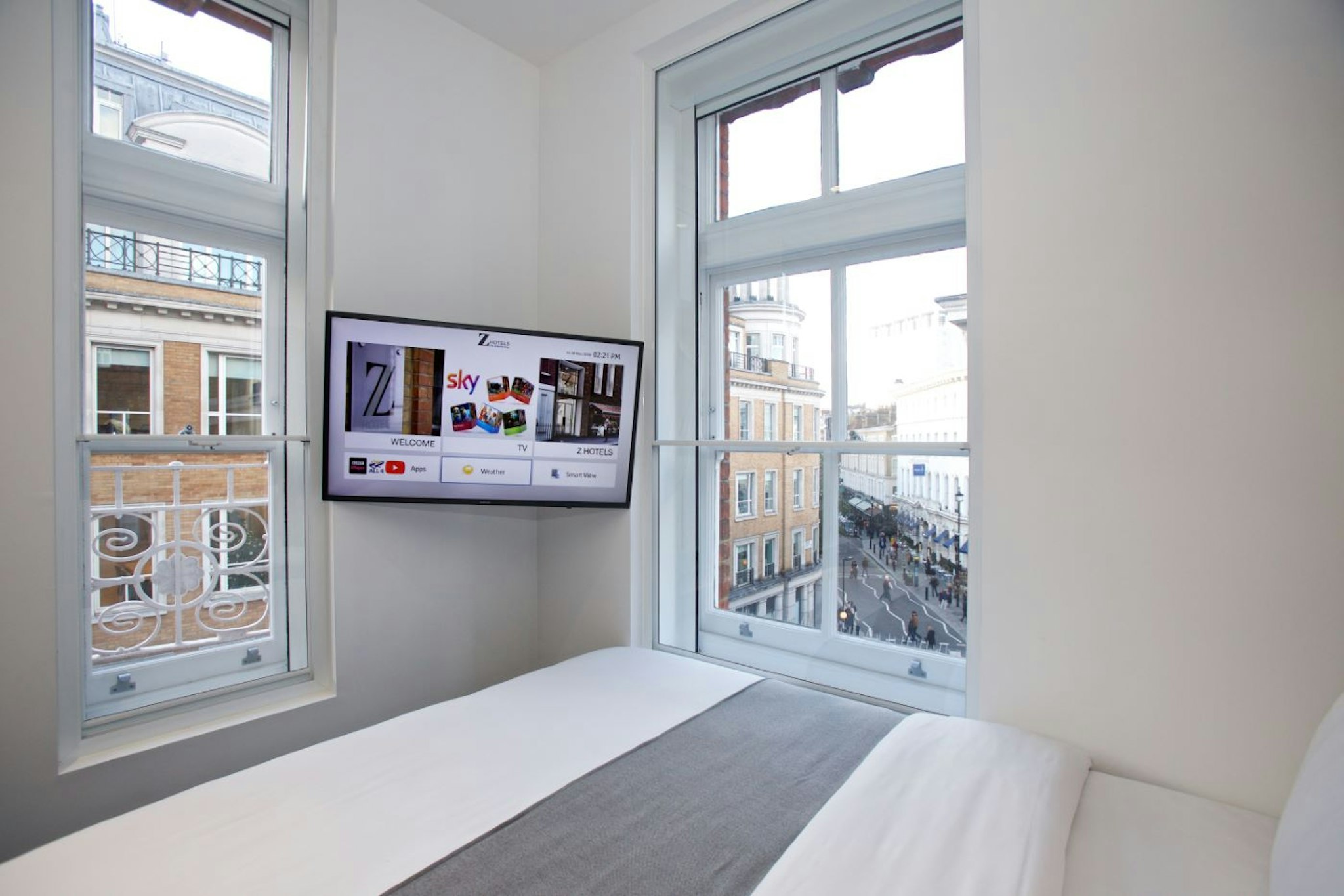 The Z Hotel Covent Garden 8/24
