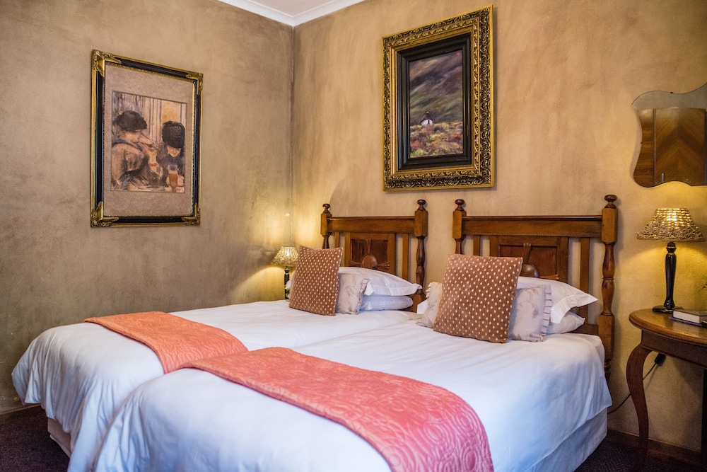 5Th Avenue Gooseberry Guest House 12/50