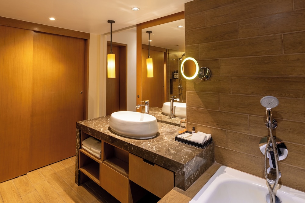 Hyatt Regency Kuantan Resort 63/64