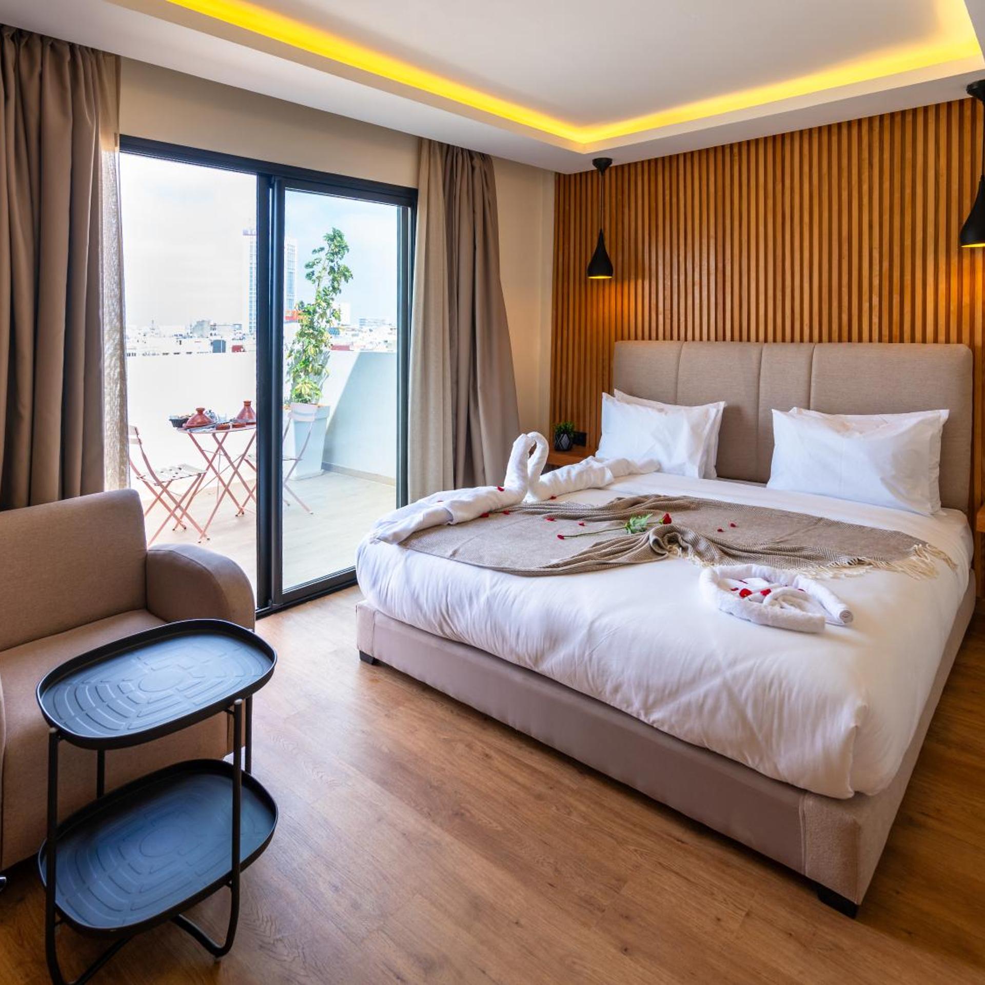 Unico Hotel Maarif 8/23