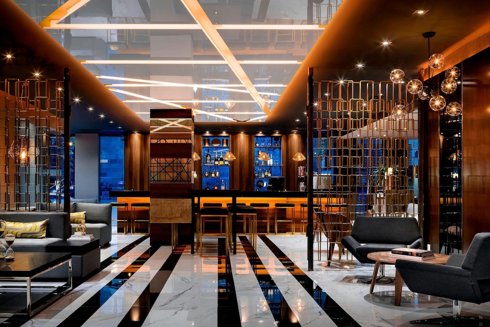 Sens Hotel 44/64