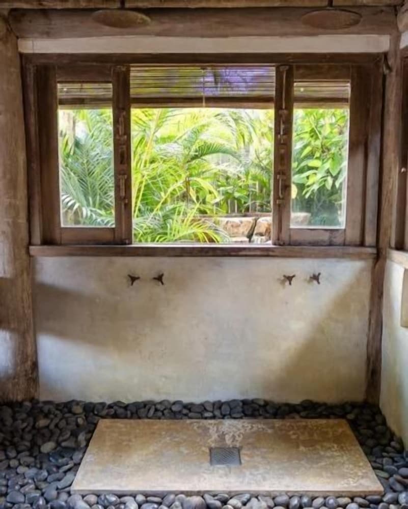 Villa Fulo Casa Hotel 49/50
