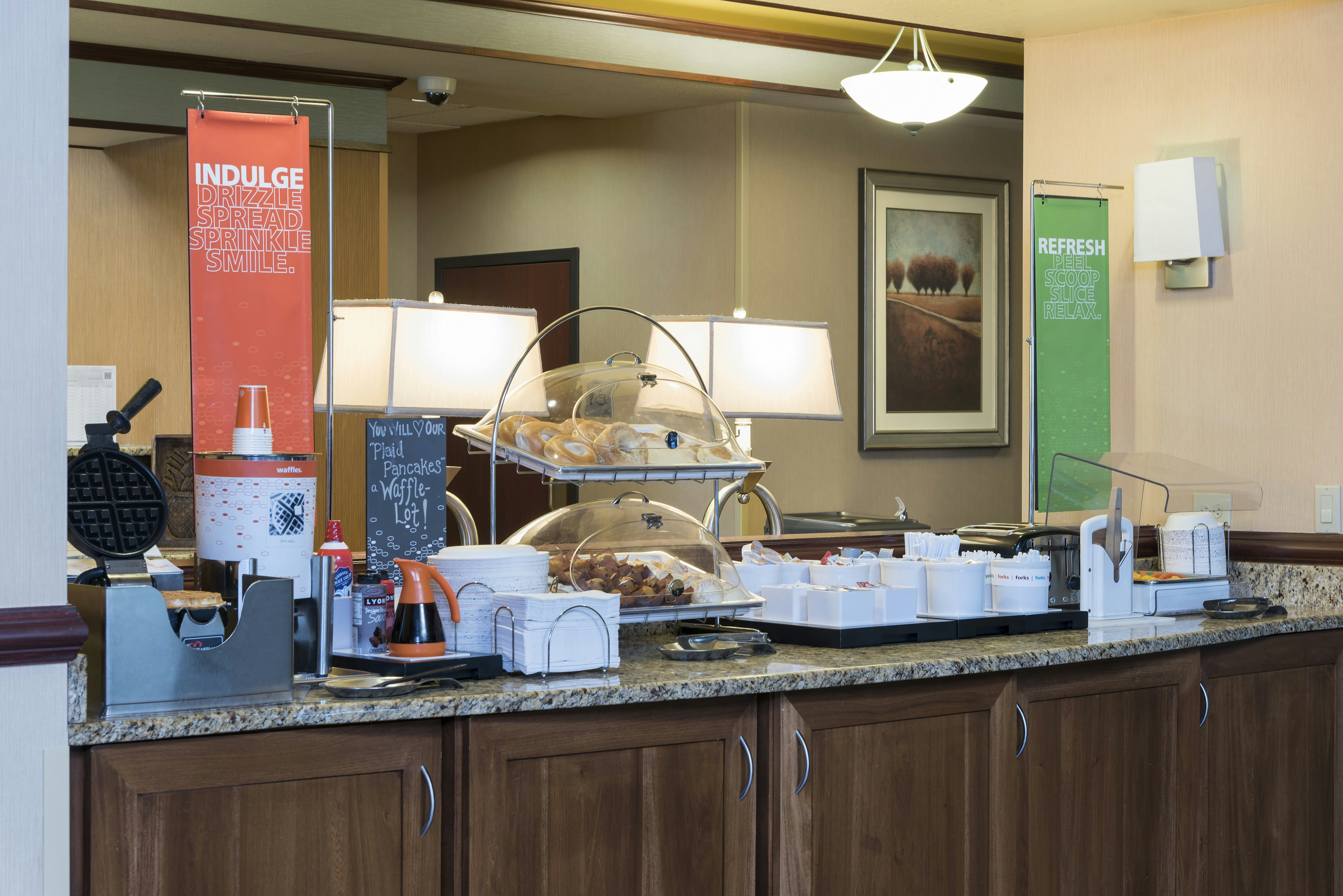 Hampton Inn Midland Mi 18/41