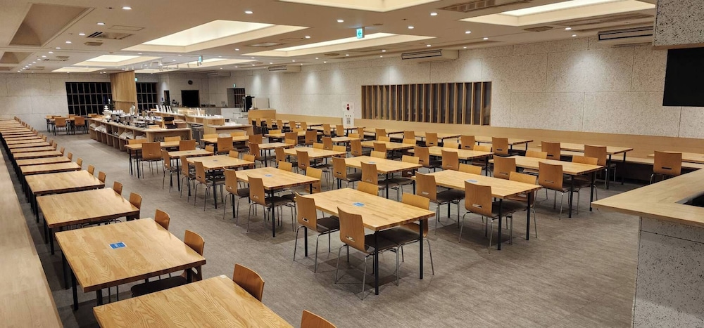 Yunohama Hotel 66/72