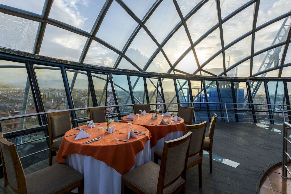 SUMMIT RESIDENCY AIRPORT HOTEL 37/48