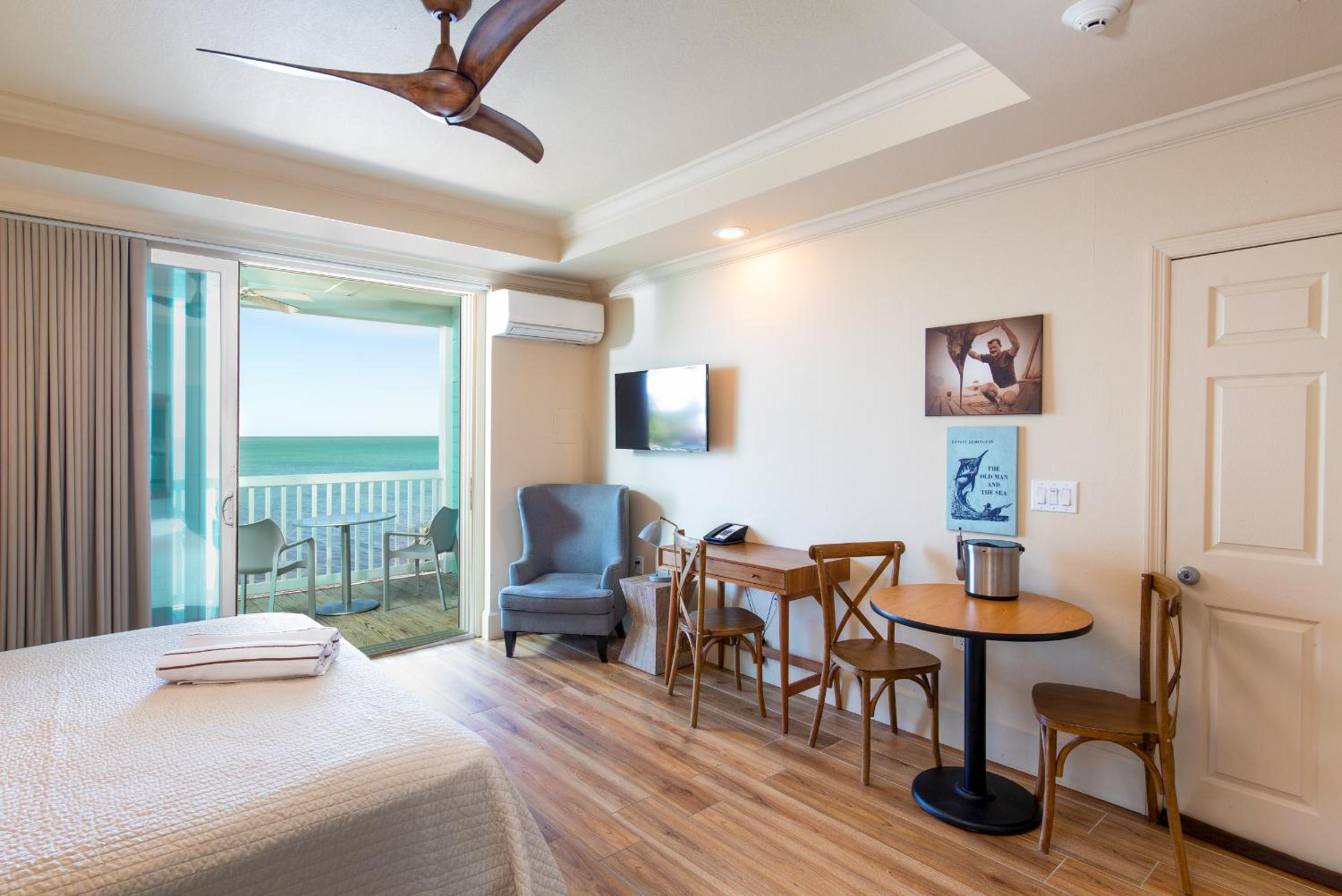 Premium, King Bed, Water Front, Balcony, Accessible