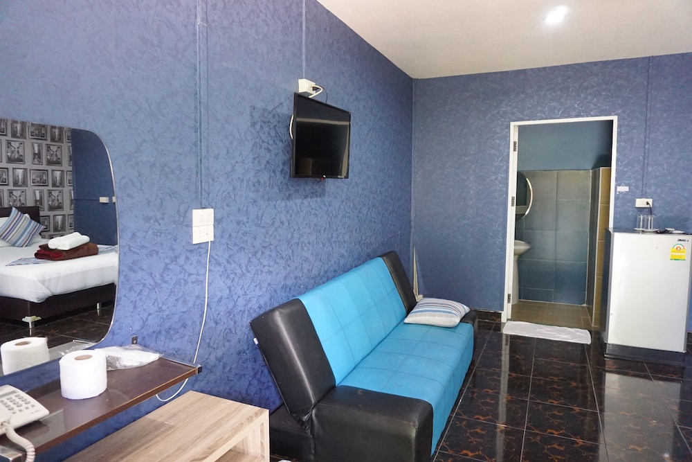 Paifha Beach Resort 35/45