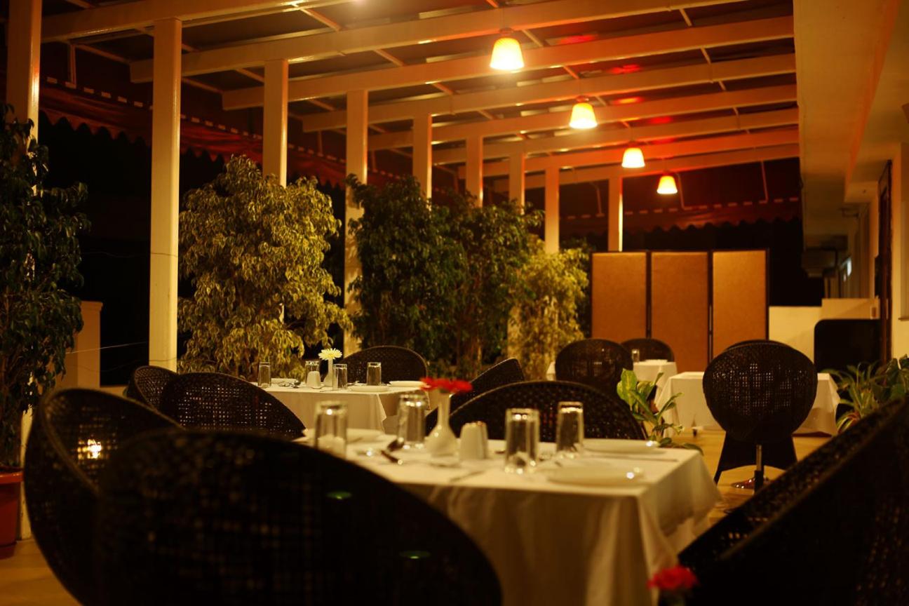 The Atrium Boutique Hotel 24/28