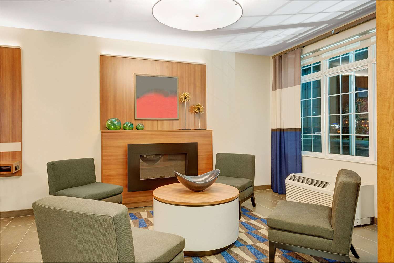 Microtel Inn and Suites By Wyndham Philadelphia Airport Ridley 5/13