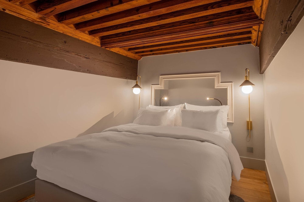 Cour des Loges Lyon, A Radisson Collection Hotel 25/79