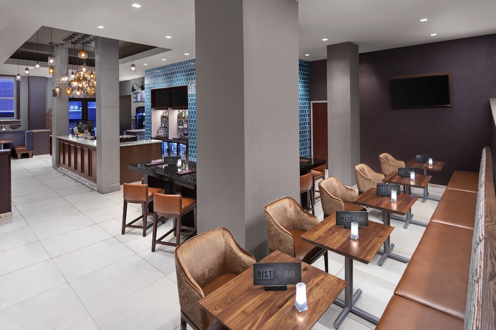 Courtyard By Marriott Cape Girardeau Downtown 37/42