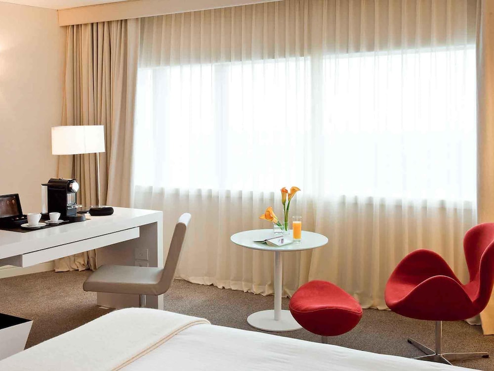 Pullman Rosario City Center 59/67