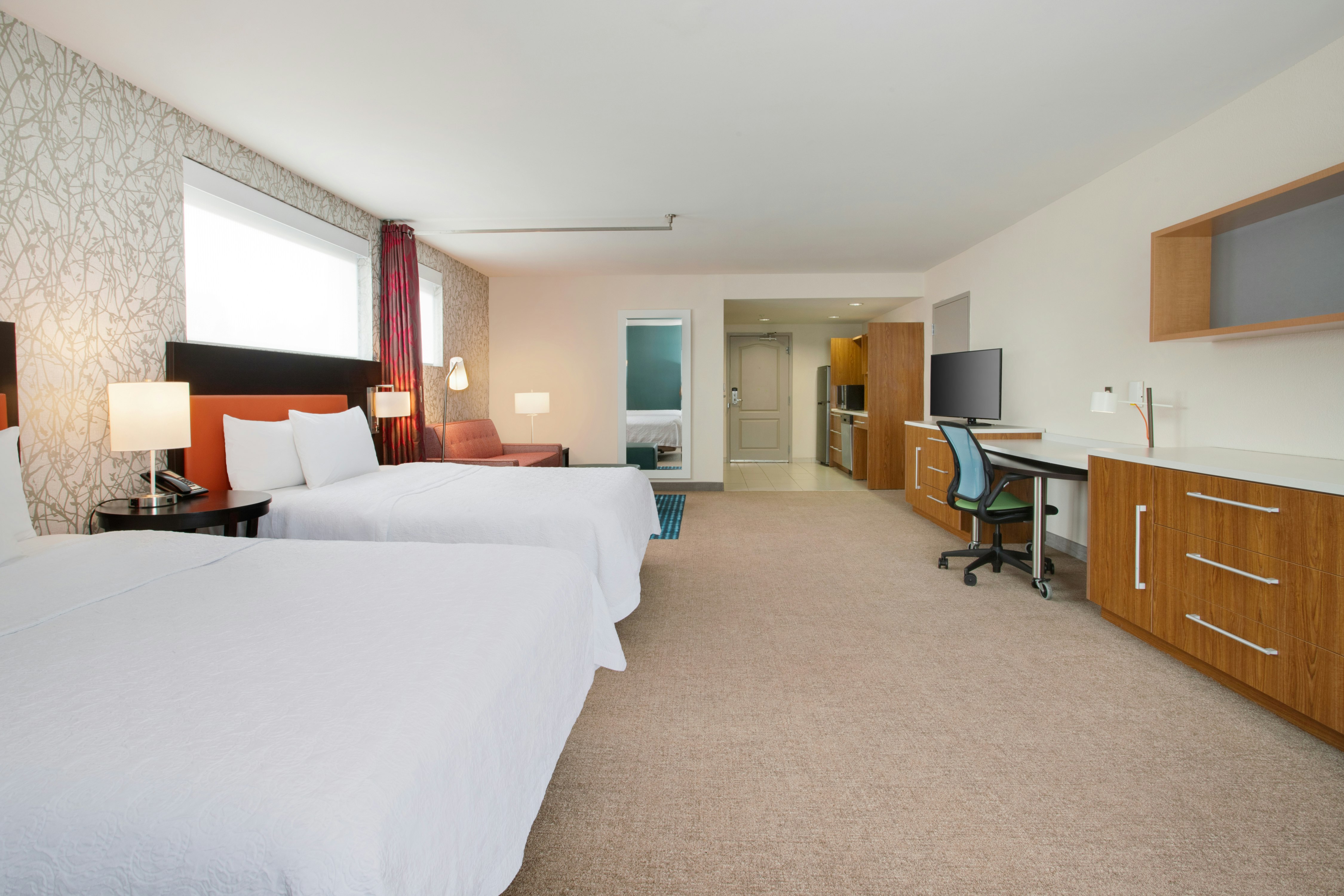 STUDIO, 2 QUEEN BEDS, ACCESSIBLE