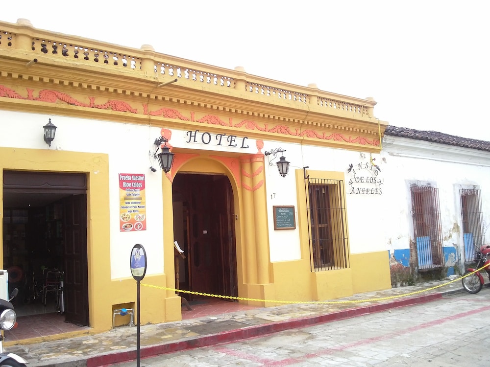 Mansion de los Angeles 1/39