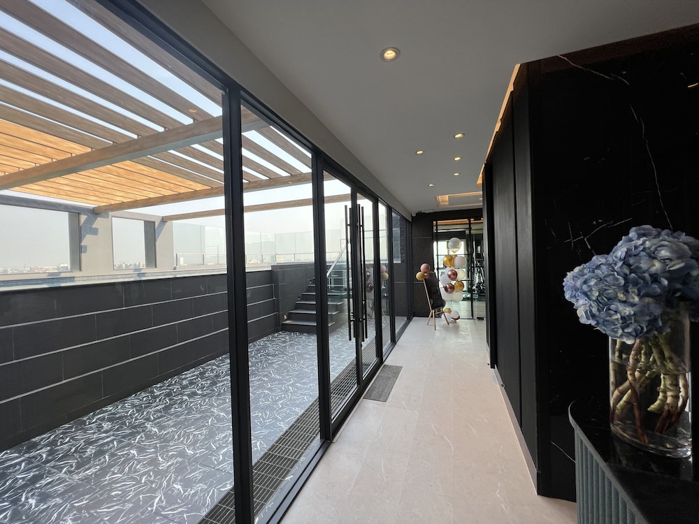 ARNI Skye Hotel 15/37