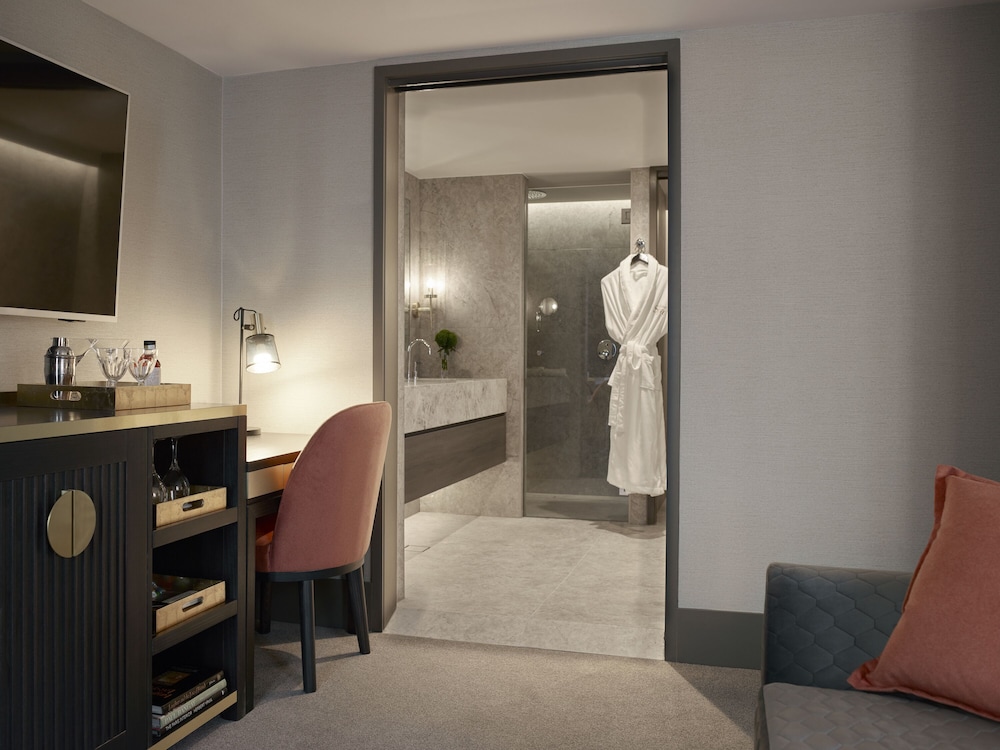 Lyall Hotel And Spa 55/63