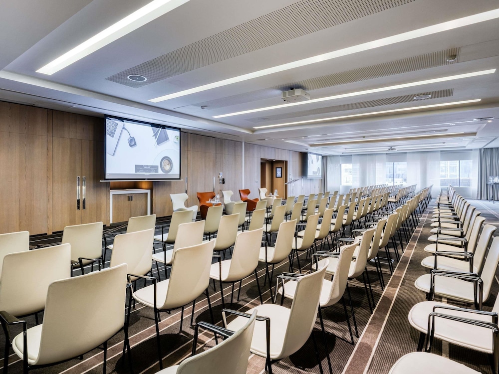 Pullman Brussels Centre Midi 69/77