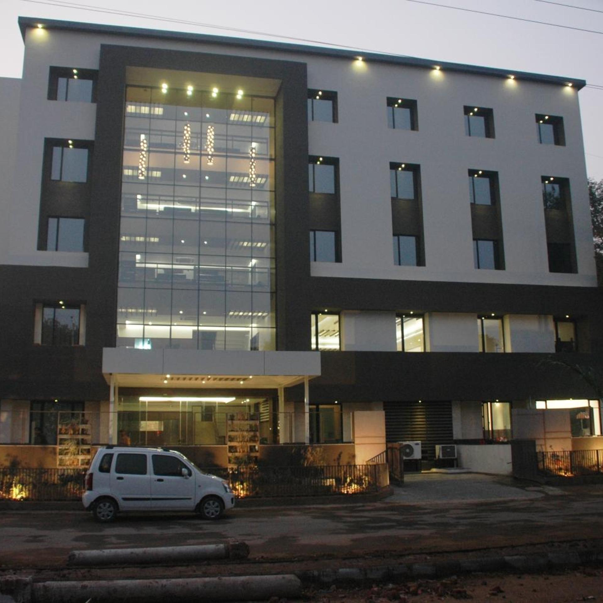 HOTEL KANAN 1/40