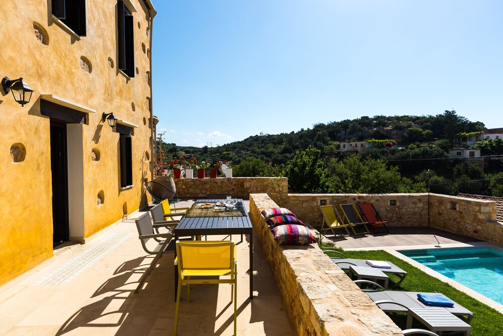 Erondas Cretan Country Villas 26/50
