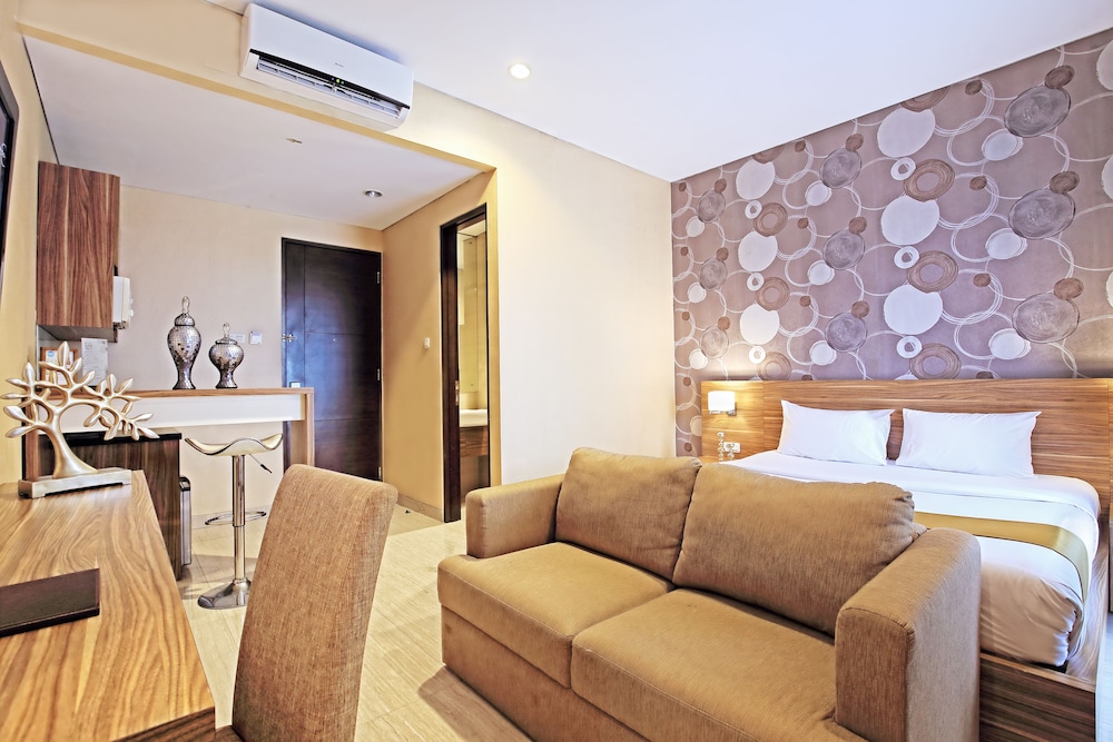 Rasuna Icon Hotel 51/61