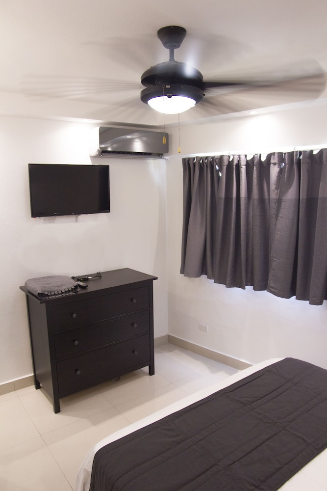 City Caribbean Hotel Boutique 3/65