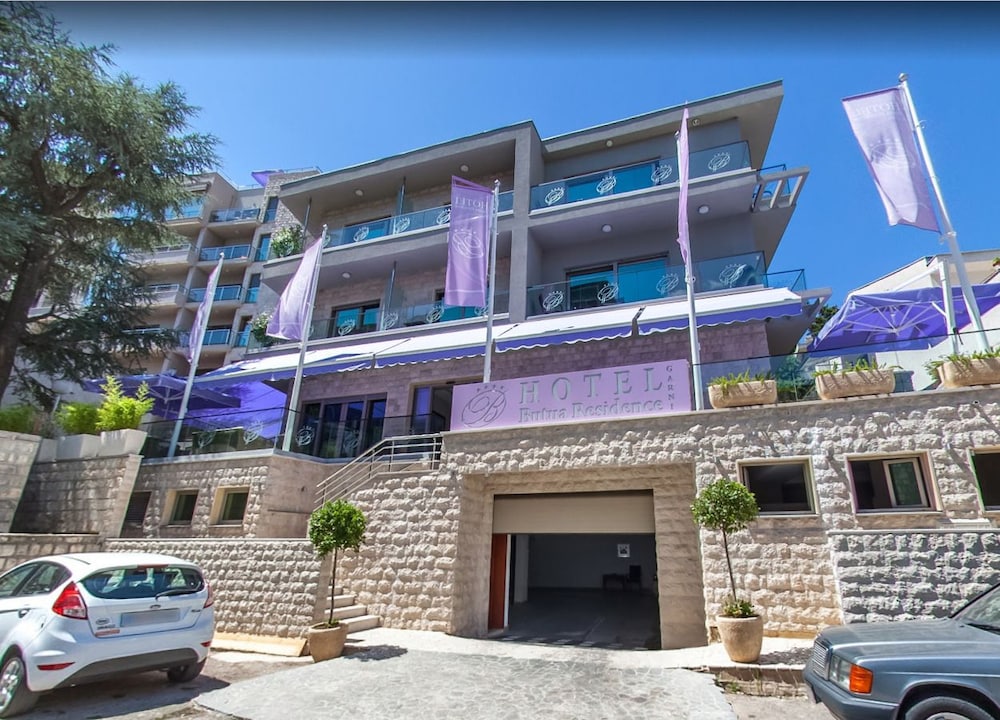 HOTEL BUTUA RESIDENCE 2/100