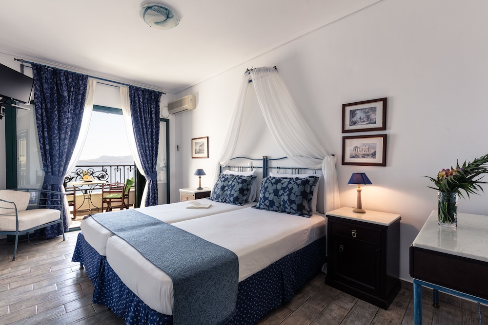 Dionysos Hotel Agistri 18/50