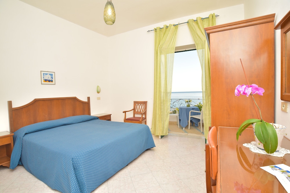 Maronti Hotel 21/55