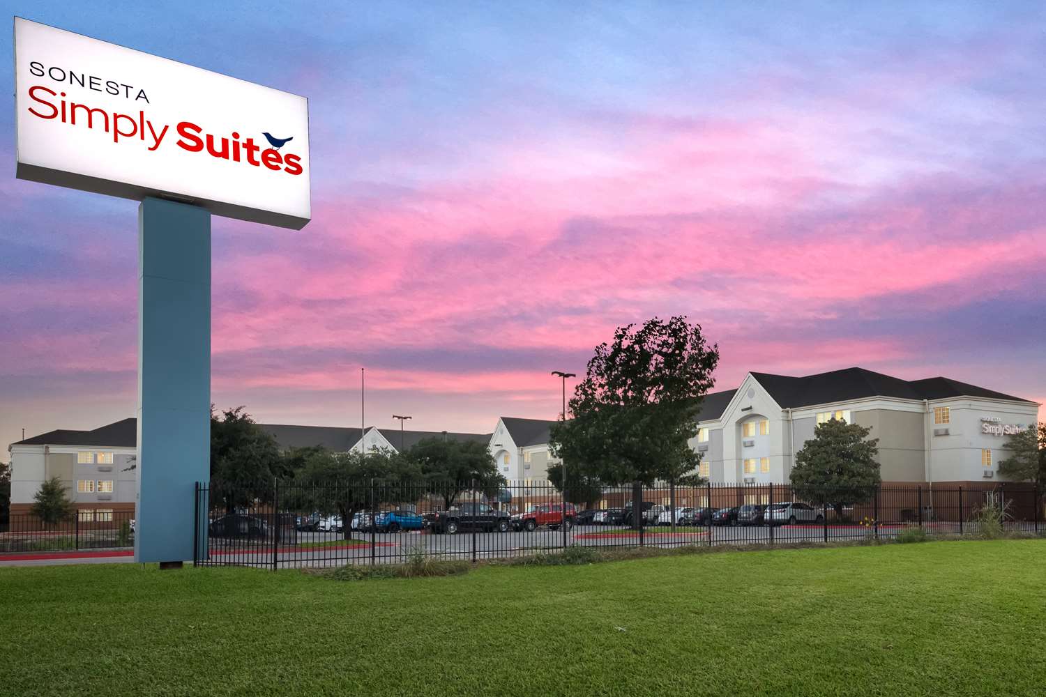 Sonesta Simply Suites Austin South 19/20