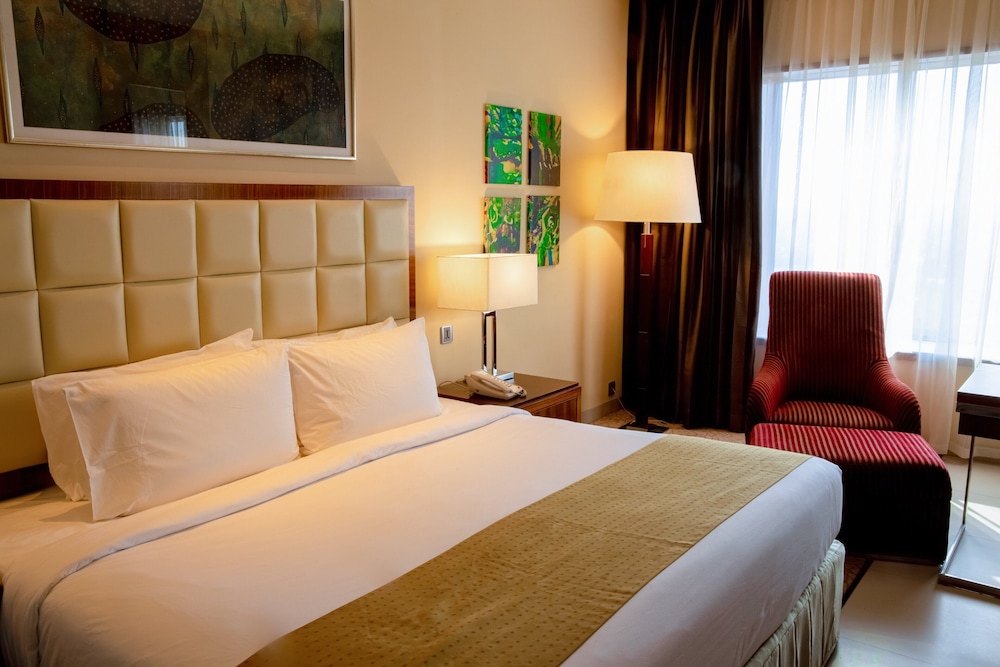 Holiday Inn Cochin 14/76