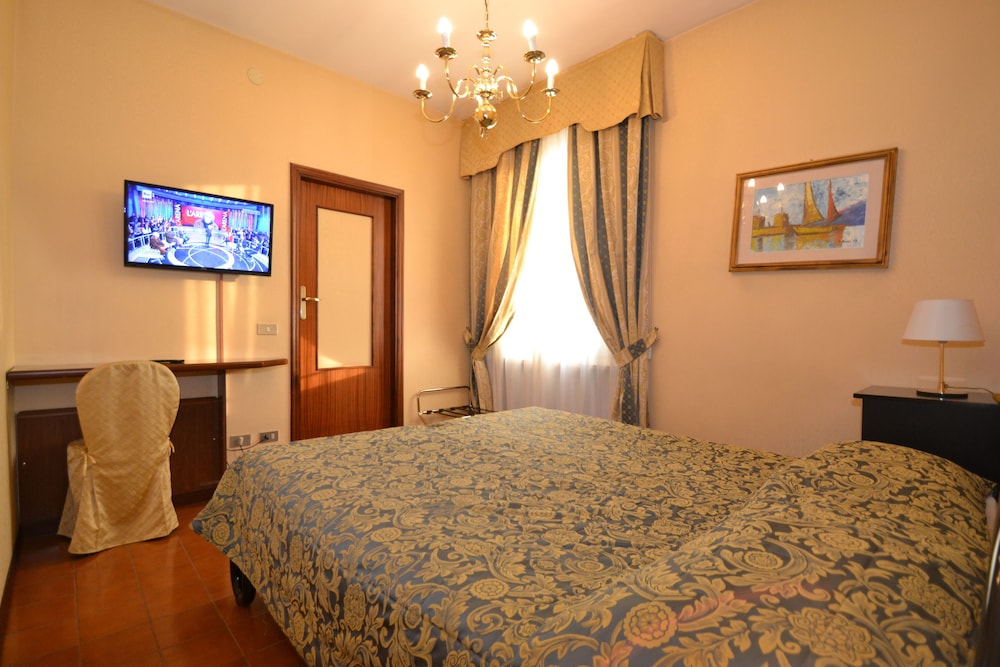 Hotel Residence 33/45