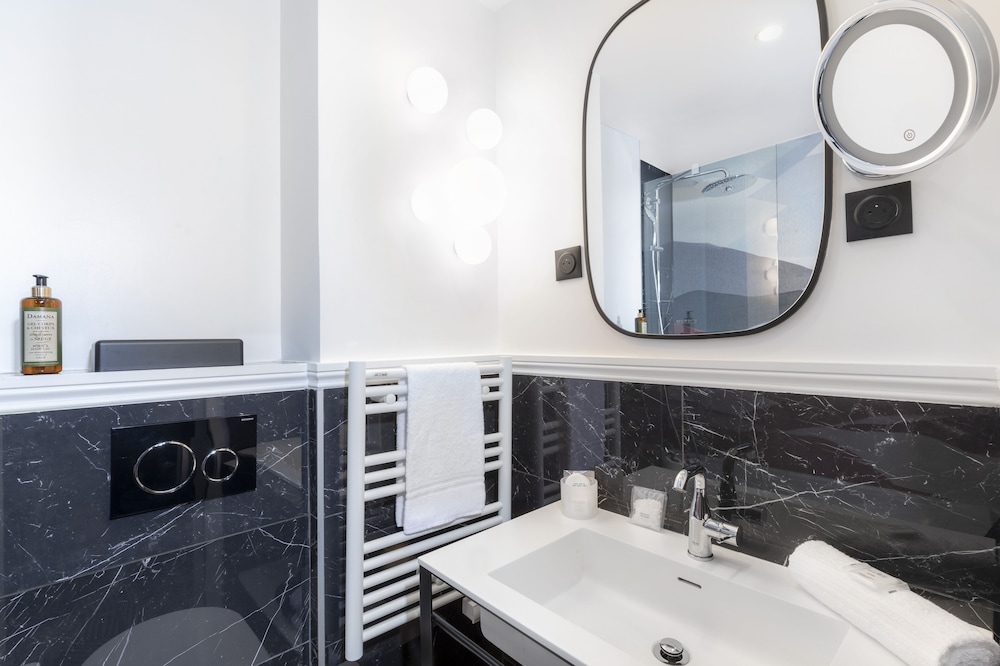 Hotel Elysa Luxembourg 33/41
