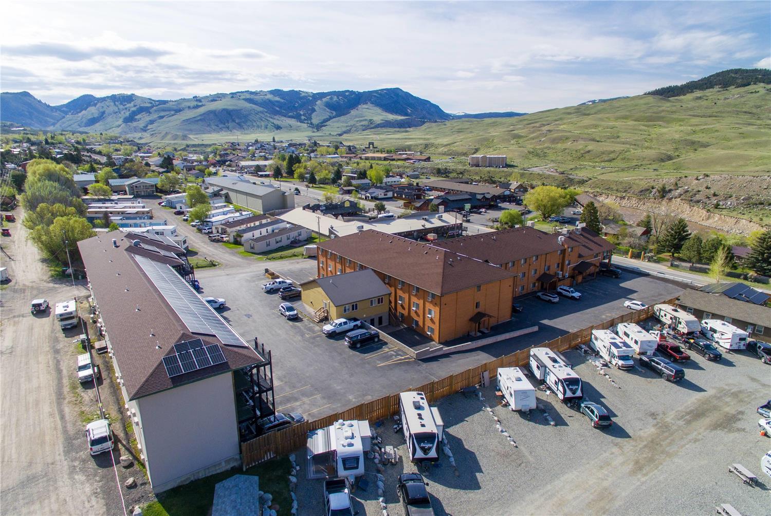 Travelodge By Wyndham Gardiner Yellowstone Park North 18/21