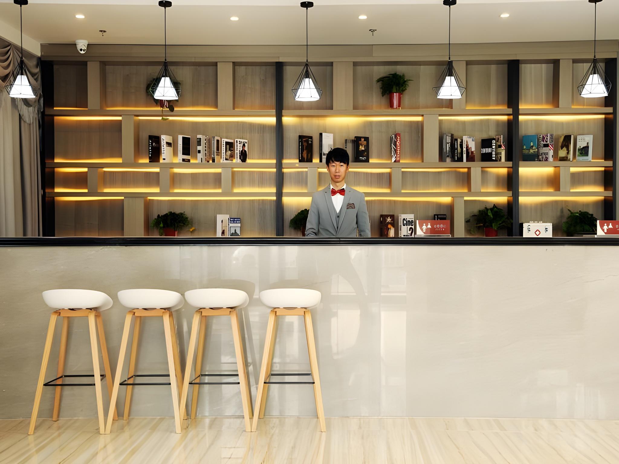 Gya Langfang City Government Hotel 23/28