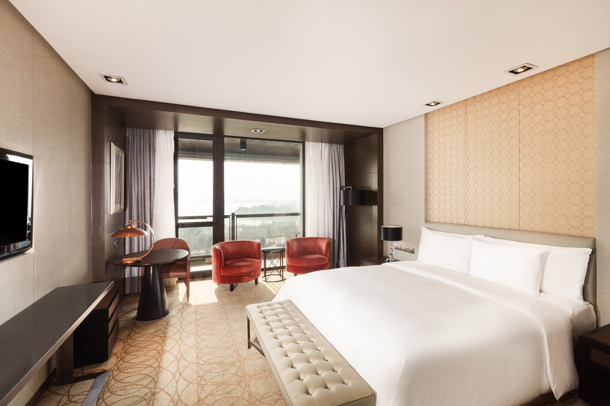 Club, Club Floor