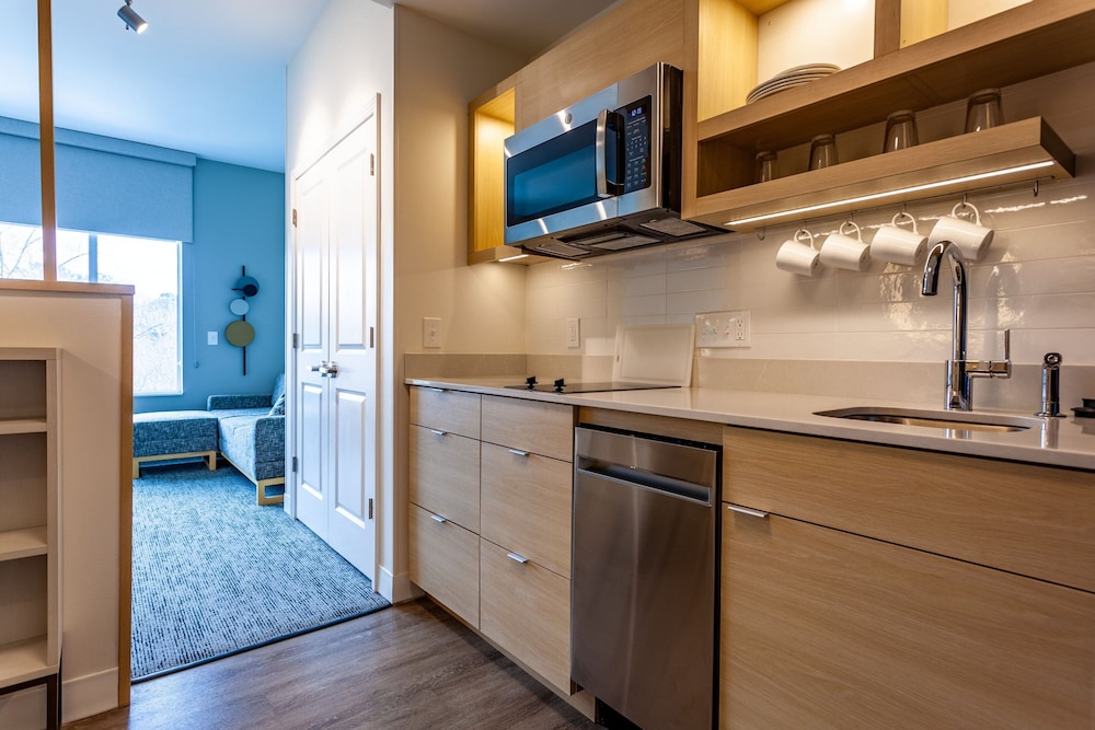 TownePlace Suites by Marriott Raleigh-University Area 49/50