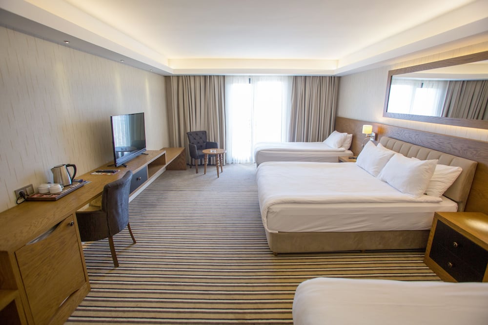 Aktug Hotel 12/50