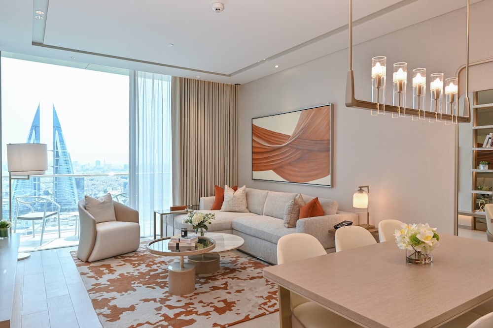 Onyx Rotana 42/61