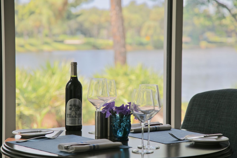 Trianon Bonita Bay Hotel 22/35