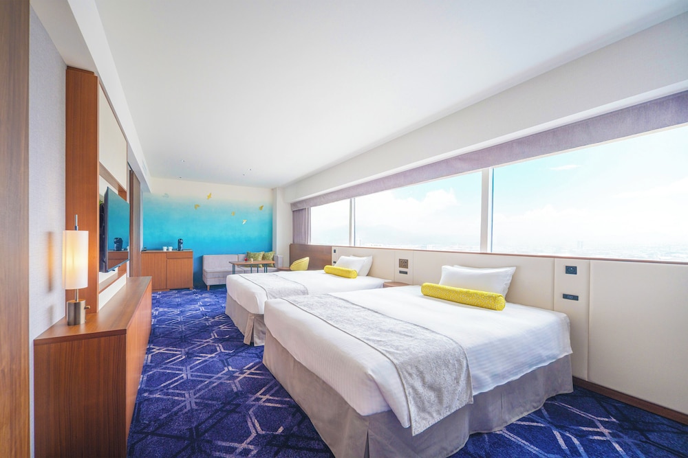 Club, Deluxe, Executive, 2 Double and Twin Beds, Club Lounge Access